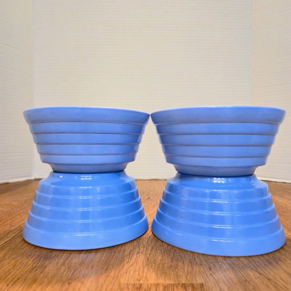 Vintage Hazel Atlas Moderrntone Bowls: Pastel Blue Platonite, Set of 4 - Picture 3 of 4
